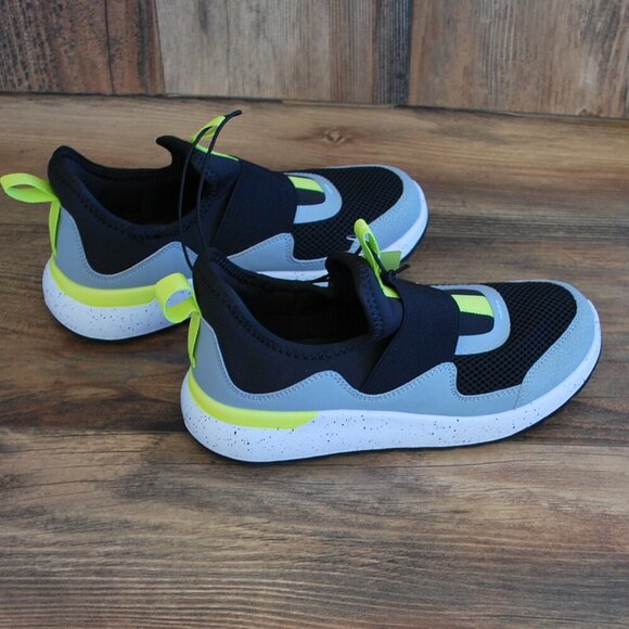 NWT All in Motion Fern Gray Lime Sneakers Slip On Size 4 - Picture 1 of 6